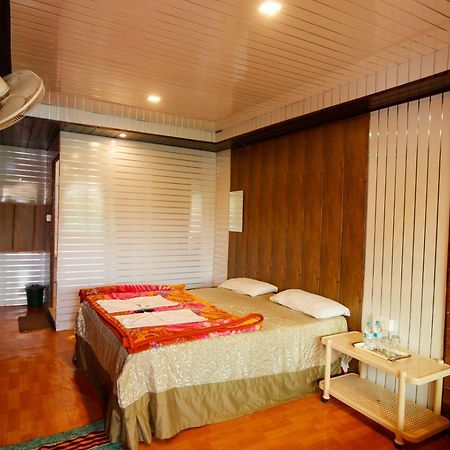 Tai Niwas Cottage Mahābaleshwar Esterno foto
